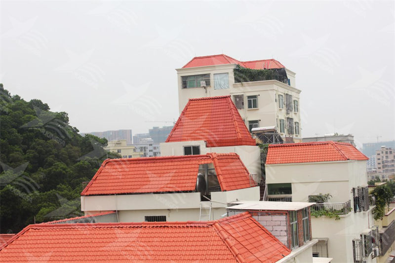合成樹脂瓦 vs. 鐵皮瓦：哪種更適合您的建筑？